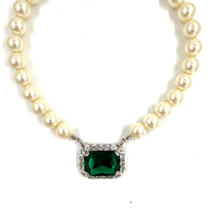GENNY NECKLACE