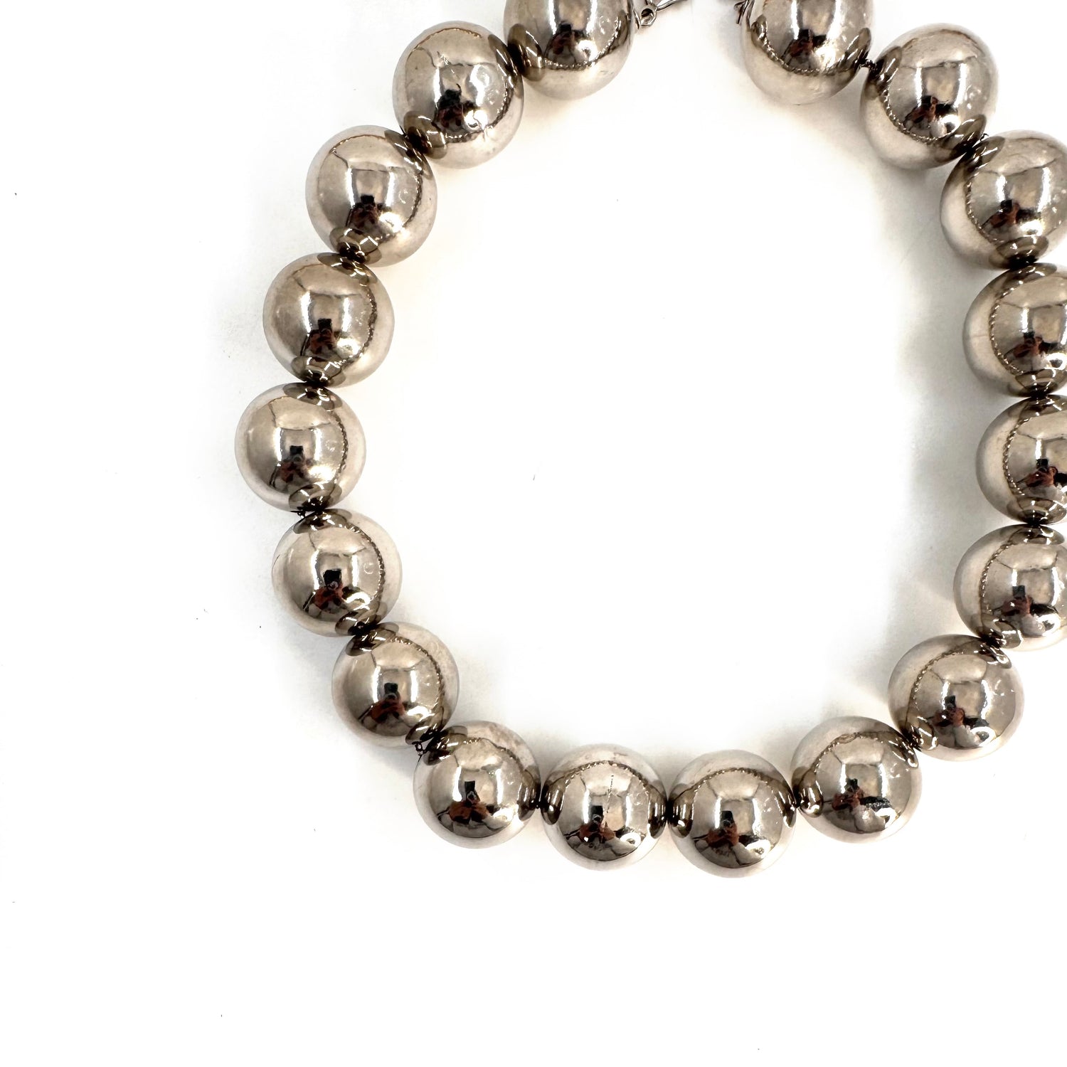 CLARA NECKLACE