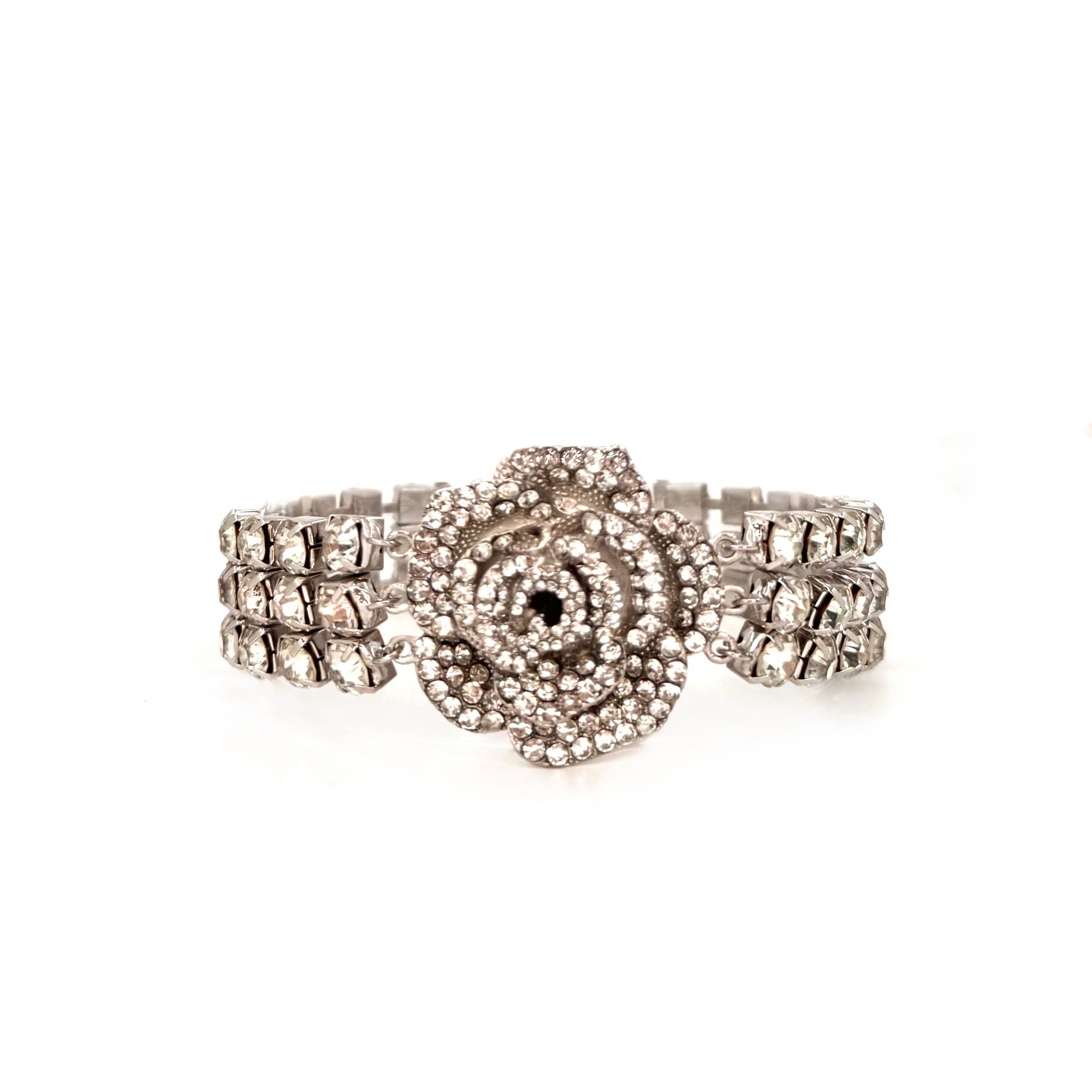 PERLA NECKLACE
