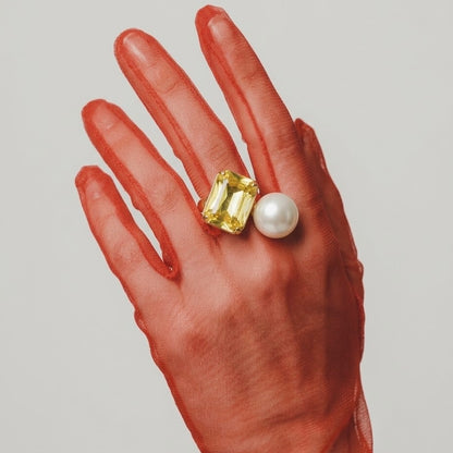 MELANIA RING