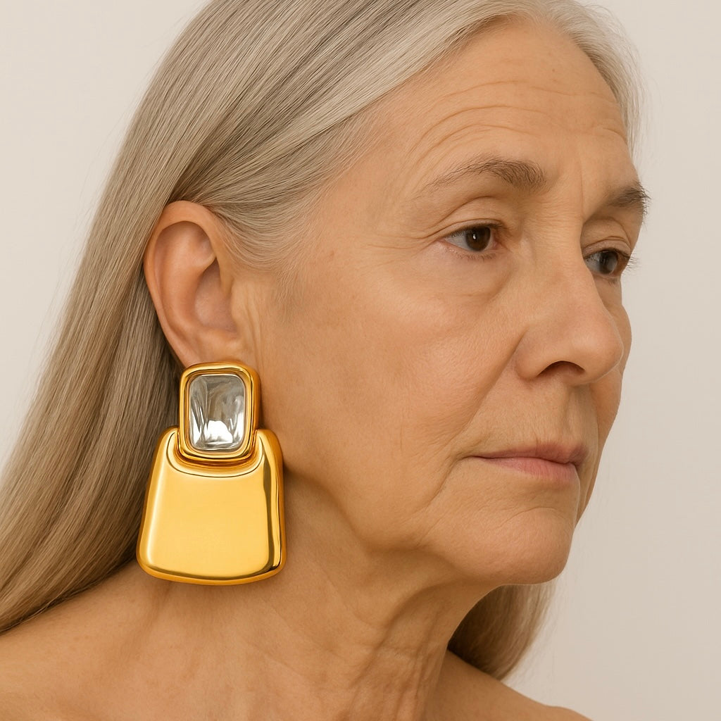 JADE EARRING