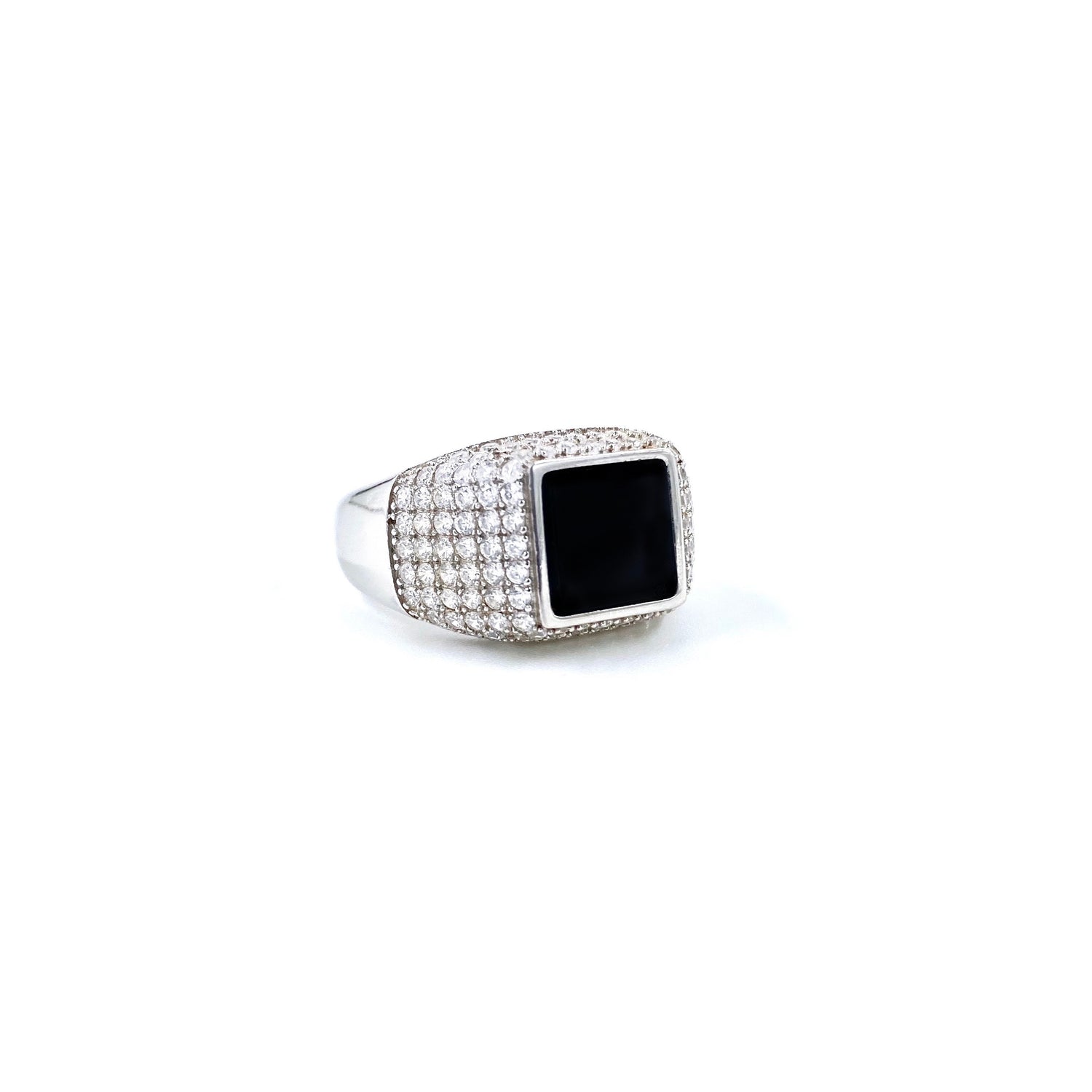 Gilda ring
